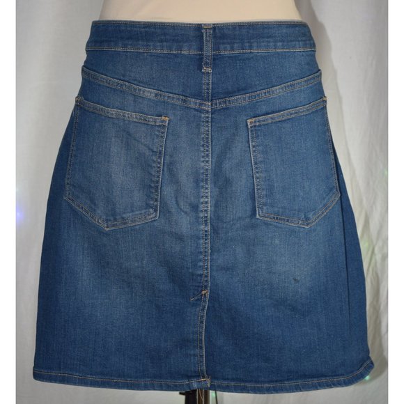 Old Navy Denim Mini Skirt size 18 - Picture 3 of 10